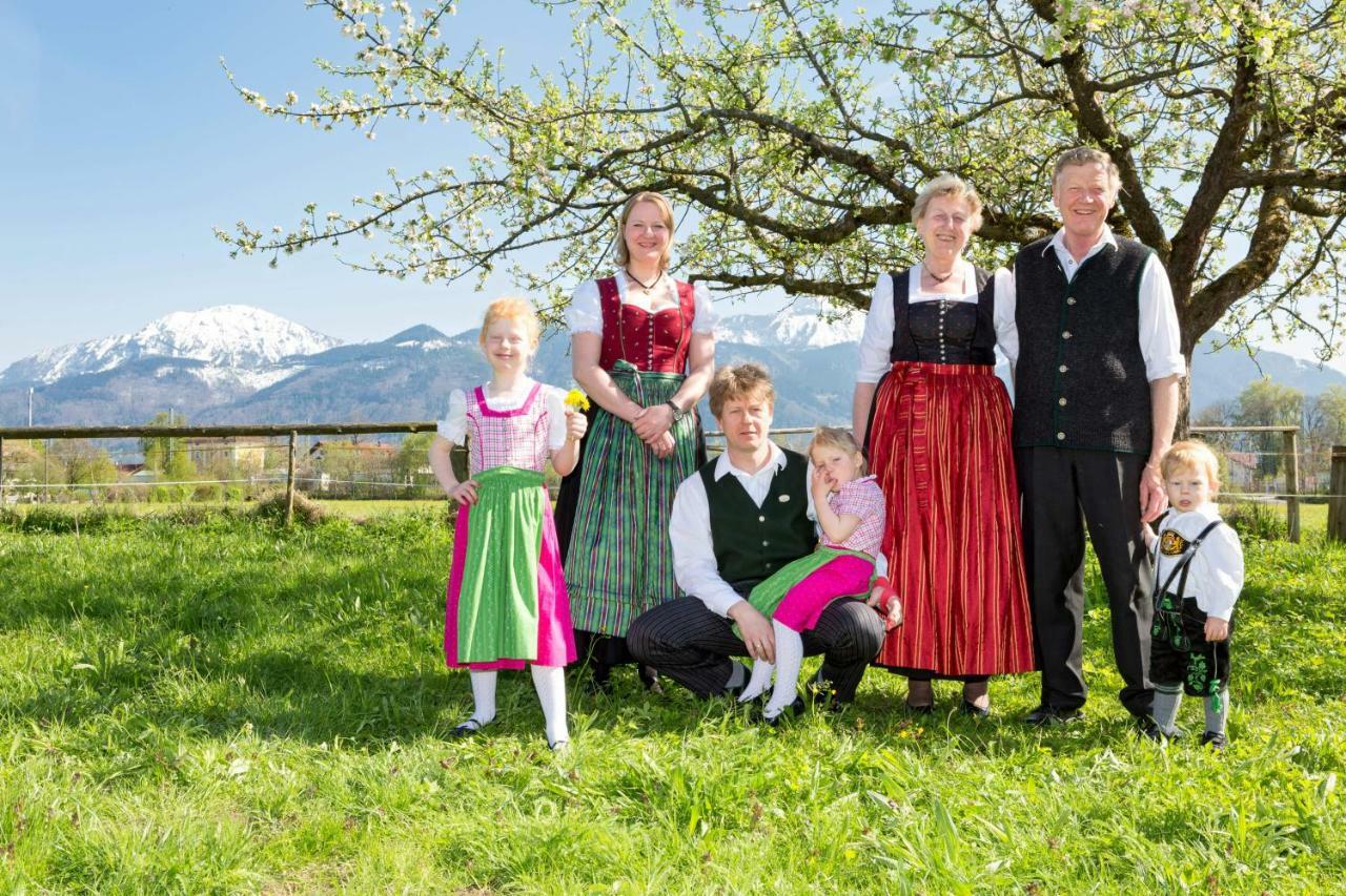 Zaisslhaeusl Hof Ferienwohnungen Ubersee Luaran gambar